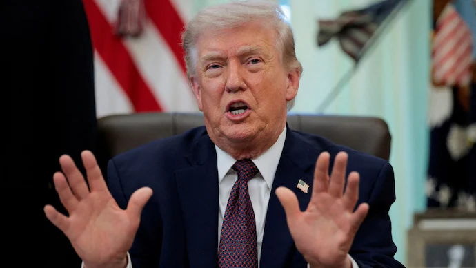 Trump Issues Big Warning to Iran – Markets React to Strait of Hormuz Crisis